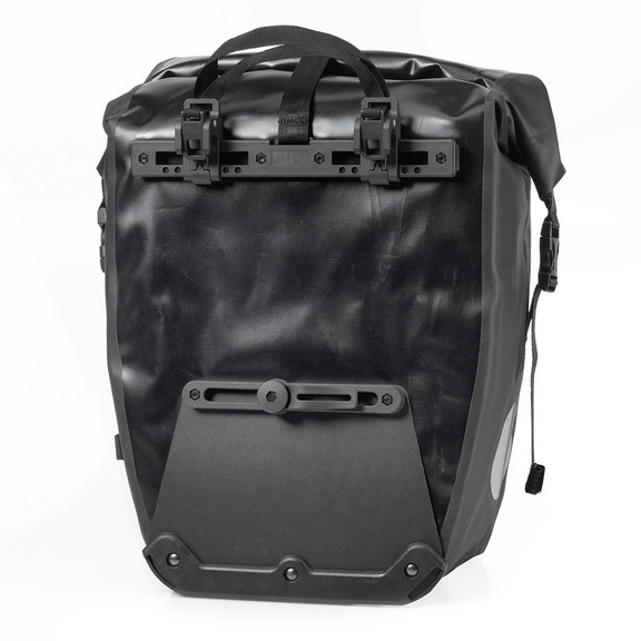 Комплект водонепроницаемых сумок XLC 21x18x46см