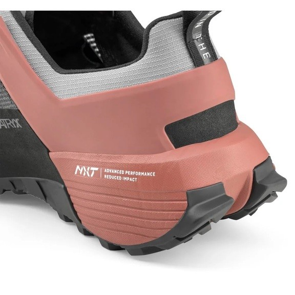 Кроссовки женские Salewa Wildfire NXT Women