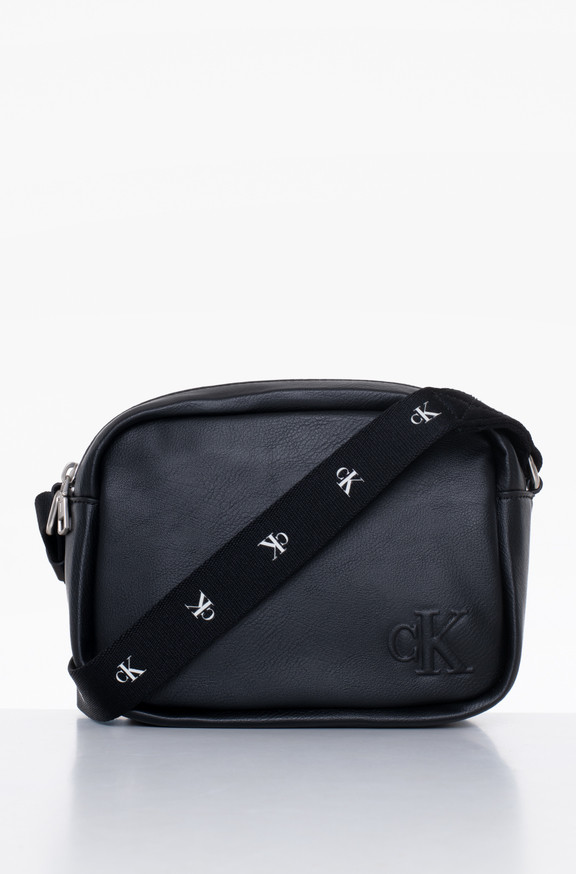 Женская сумка Calvin Klein Ultralight Dbl Zip Camera Bag21 K60K610326