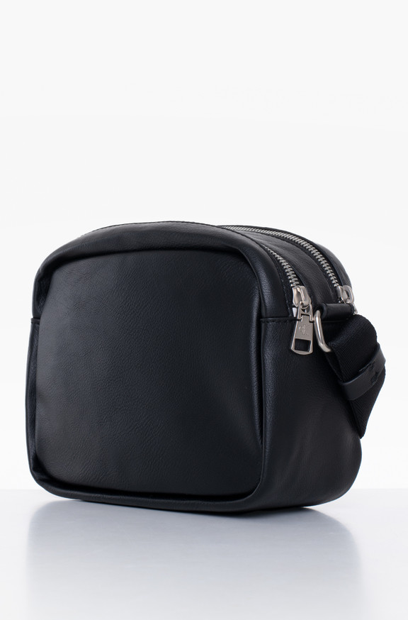 Жіноча сумочка Calvin Klein Ultralight Dbl Zip Camera Bag21 K60K610326
