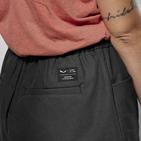 Шорти жіночі Salewa Fanes Hemp Light Shorts Women