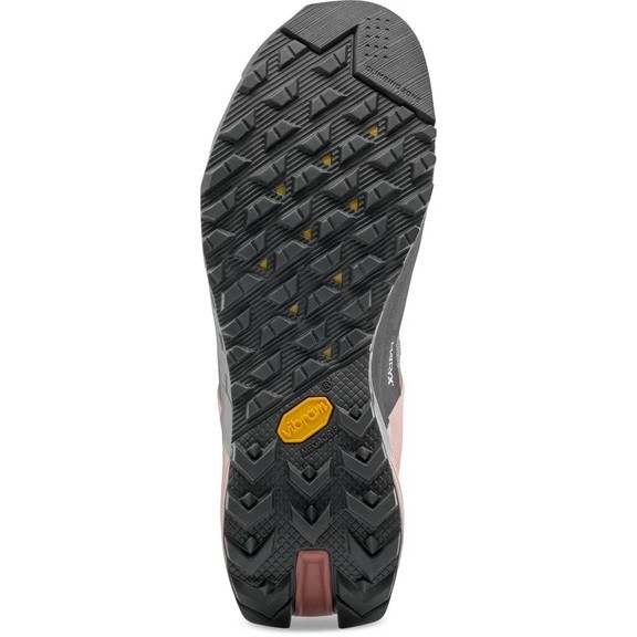 Кроссовки женские Salewa Wildfire NXT Women