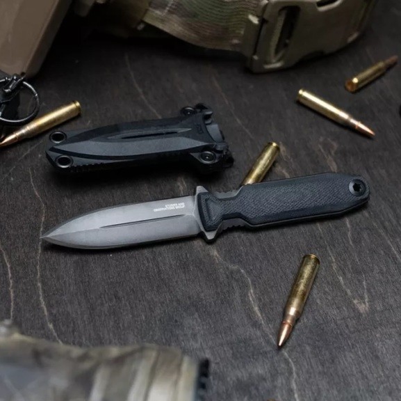 Ніж SOG Pentagon FX Covert