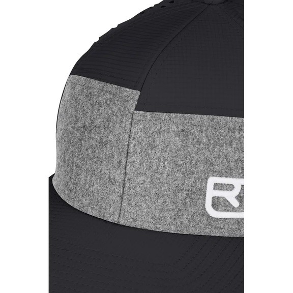 Кепка Ortovox Logo Air Trucker Cap