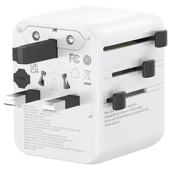 Адаптер Lifeventure World Travel Adapter USB Fast Charge