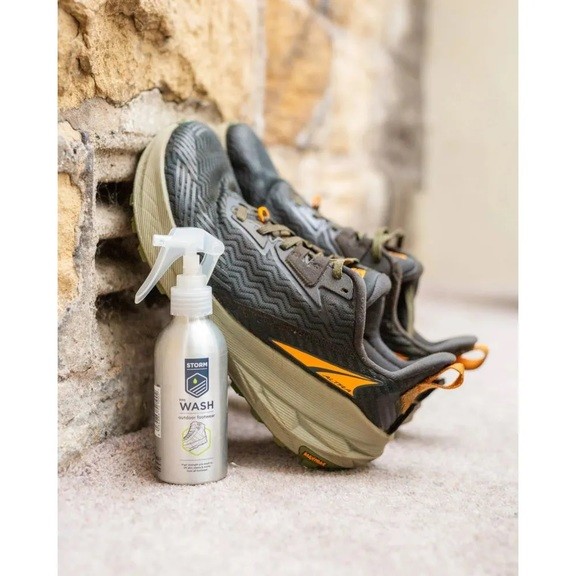 Средство для мытья обуви Storm Footwear Wash (Spray On) 150 ml