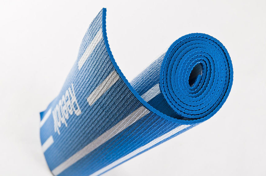 Коврик для йоги Reebok 0,4 см с бело-синими полосами