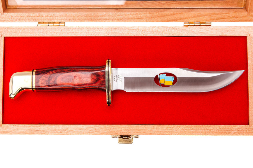 Нож Buck 119 Ukrainian wood