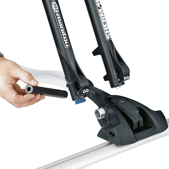Адаптер з 15-мм наскрізною віссю Thule Thru-axle Adapter 5611 (TH 5611)