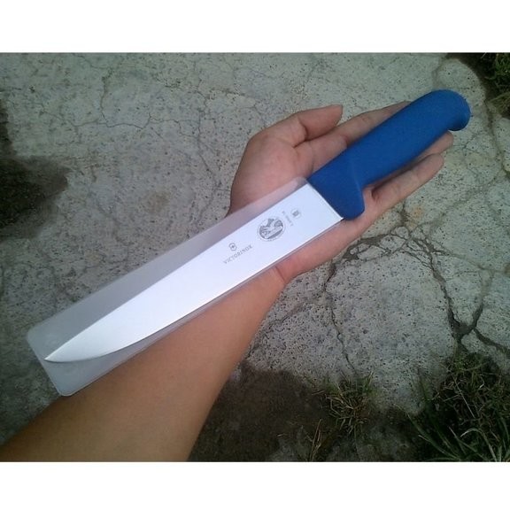 Нож Victorinox Fibrox Sticking 18 см