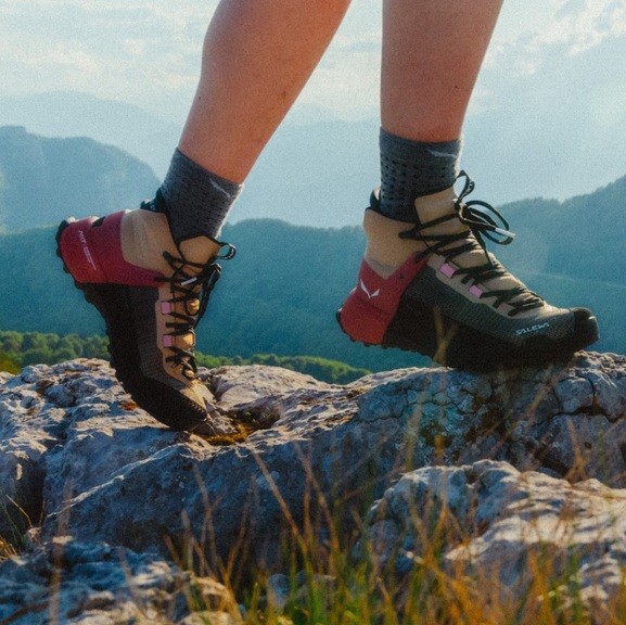 Черевики жіночі Salewa Wildfire NXT MID GTX Women