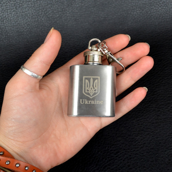 Брелок - фляга для жидкостей (0.03 л) с карабином