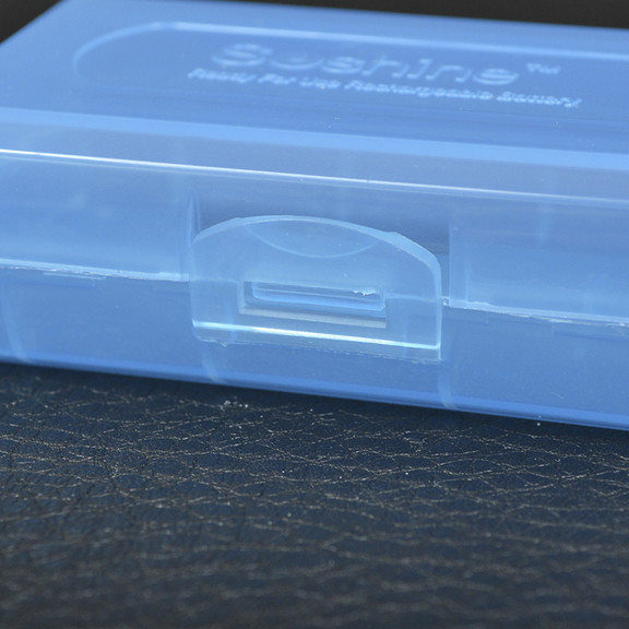 Коробочка для акумуляторів, захисна Soshine (2x18500)
