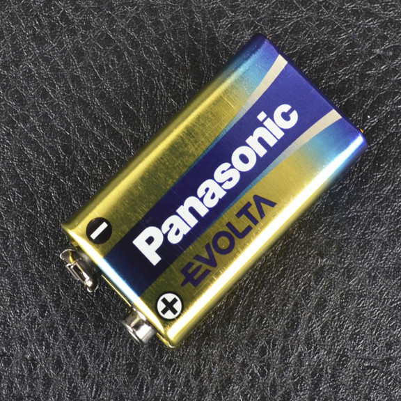 Батарейка щелочная крона (6LR61) Panasonic Evolta 9V