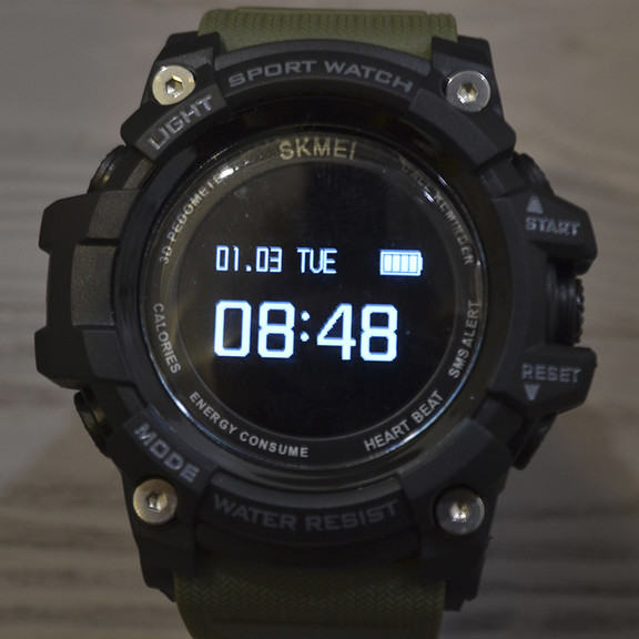 Годинник, смарт-браслет Skmei 1188 у металевому боксі.