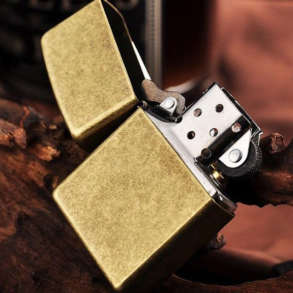 Запальничка Zippo Flat BTM Antique Brass, 201FB