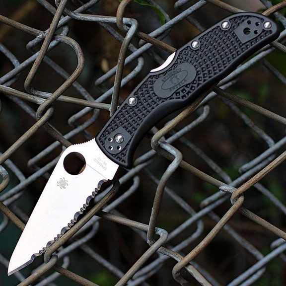 Нож складной Spyderco Endela