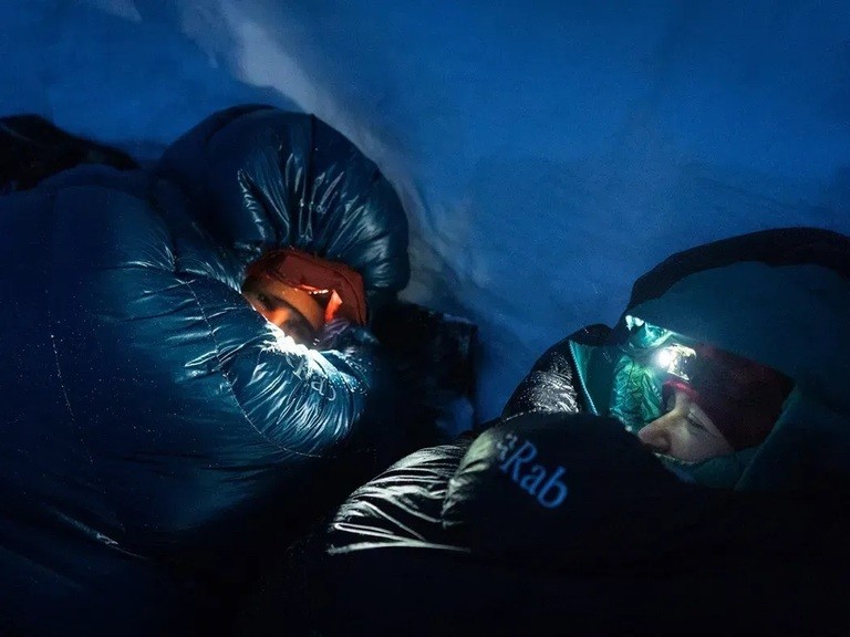 Спальный мешок женский Rab Ascent 700 Wmns, (-9°C)