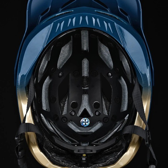 Велошлем TLD Flowline SE Helmet Radian