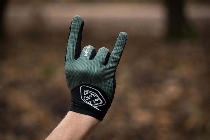 Велоперчатки TLD Ace 2.0 Glove Mono