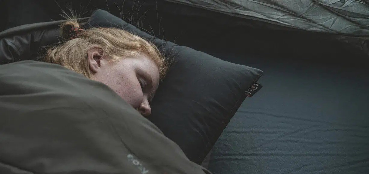 Подушка Easy Camp Raven Pillow
