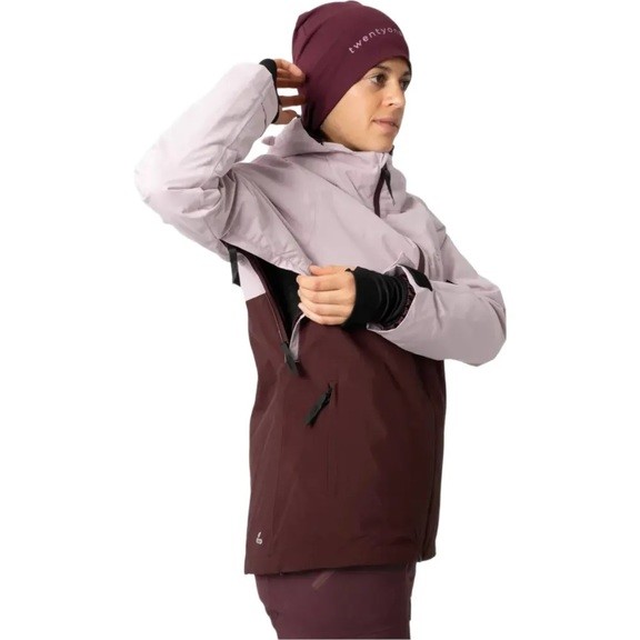 Куртка жіноча 2117 Avan Jacka D