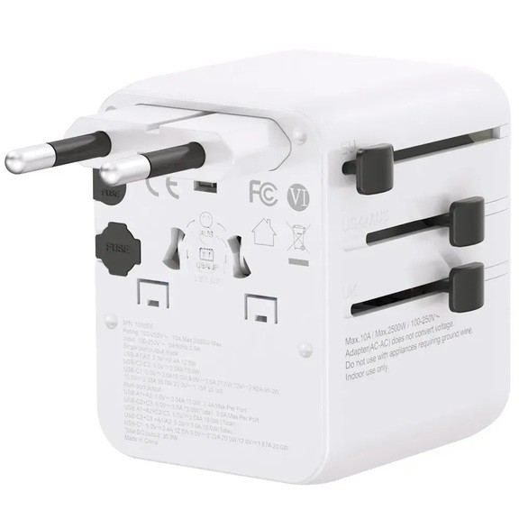 Адаптер Lifeventure World Travel Adapter USB Fast Charge