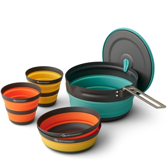 Набір посуду Sea to Summit Frontier UL Collapsible One Pot Cook Set w/ 2.2L Pot, на 2 персони (каструля+2 миски+2 чашки)