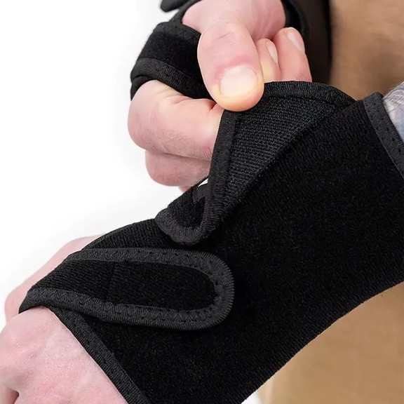 Защита запястья REKD Energy Freedom